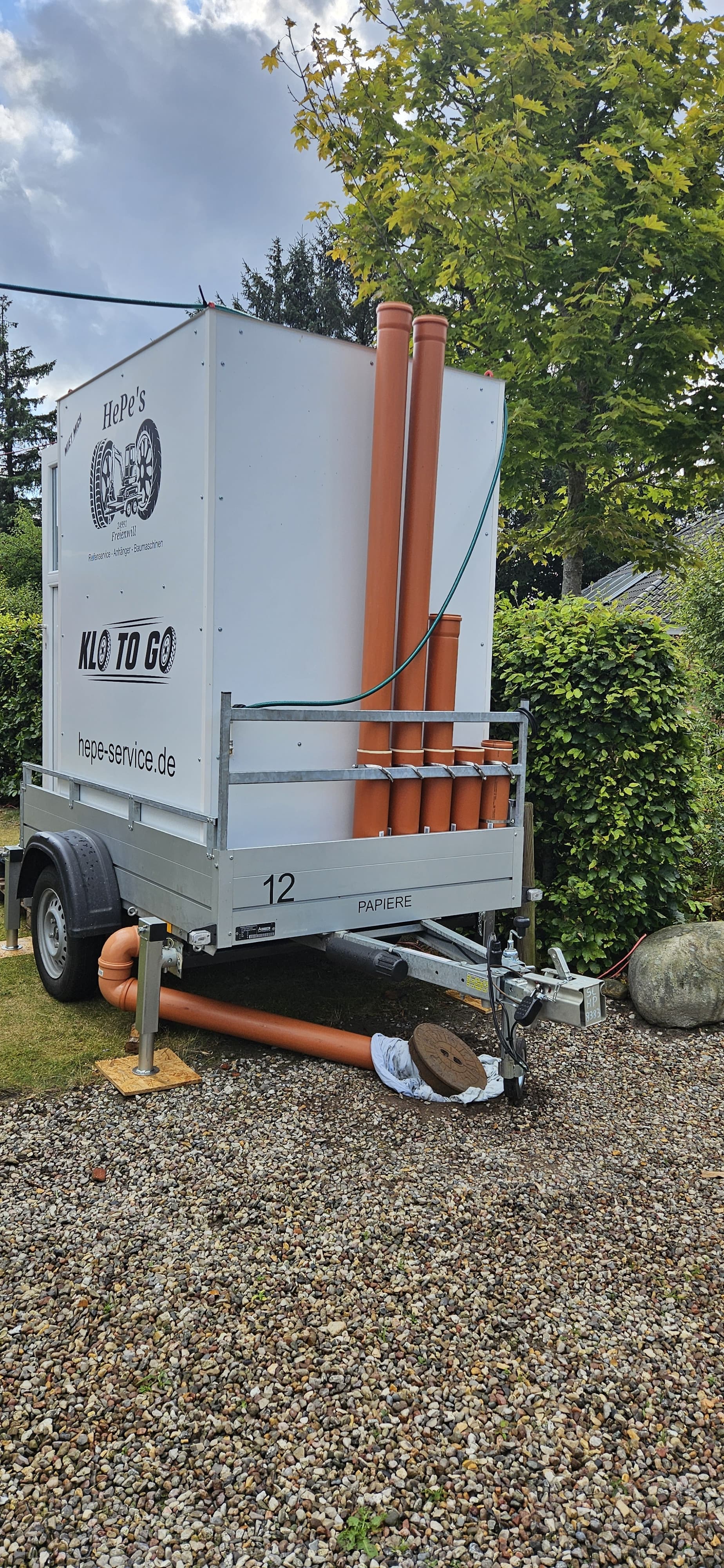 Parkplatz 3 - Toilettenwagen